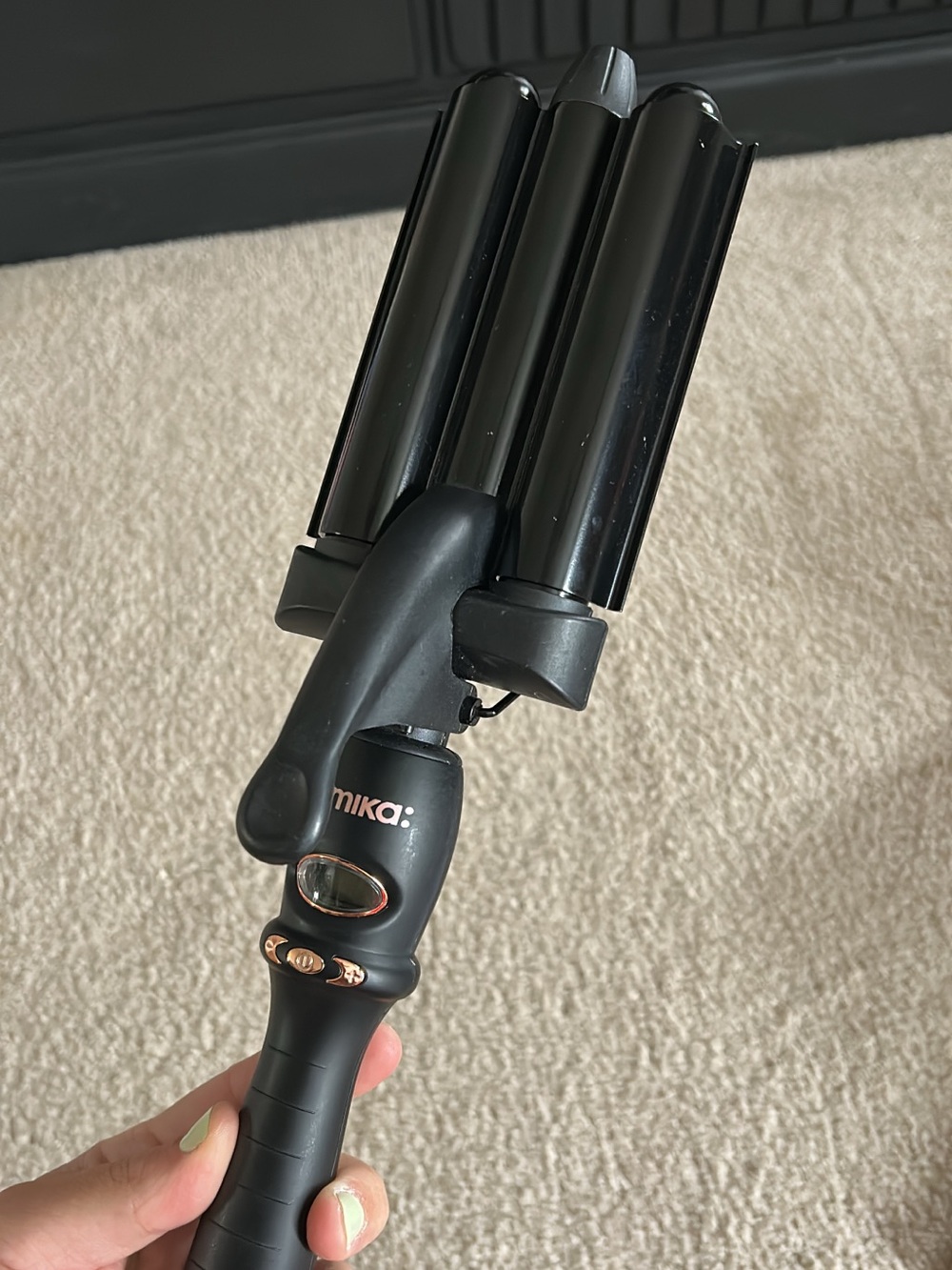 Amika Triple Barrel waving iron